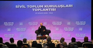 Bilal Erdoğan, chairperson of the Ilim Yayma Foundation, speaks at a civil society meeting addressing education and youth development, Muş, Türkiye, April 23, 2026. (AA Photo)