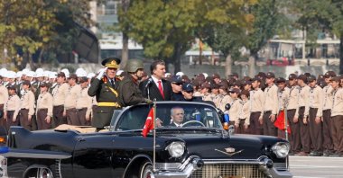 Then-President Abdullah Gül (R) and Chief of General Staff Gen. Yaşar Büyükanıt (R) attend a celebration of the republic, Ankara, Türkiye, Oct. 29, 2007. (AP Photo)