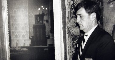 In this file photo, a security guard stands outside the Dutch Room of the Isabella Stewart Gardner Museum, the site where robbers stole treasured art objects in Boston, MA, U.S., March 21, 1990. (AP Photo)