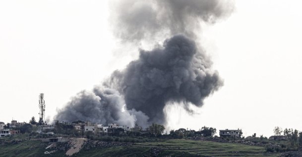 Smoke rises from targeted areas following an Israeli airstrike in the town of Arnoun, Nabatieh province, Lebanon, April 26, 2026. (AFP Photo)