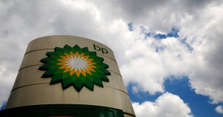 Signage for a BP petrol station is pictured in London, U.K., July 29, 2014. (Reuters Photo)