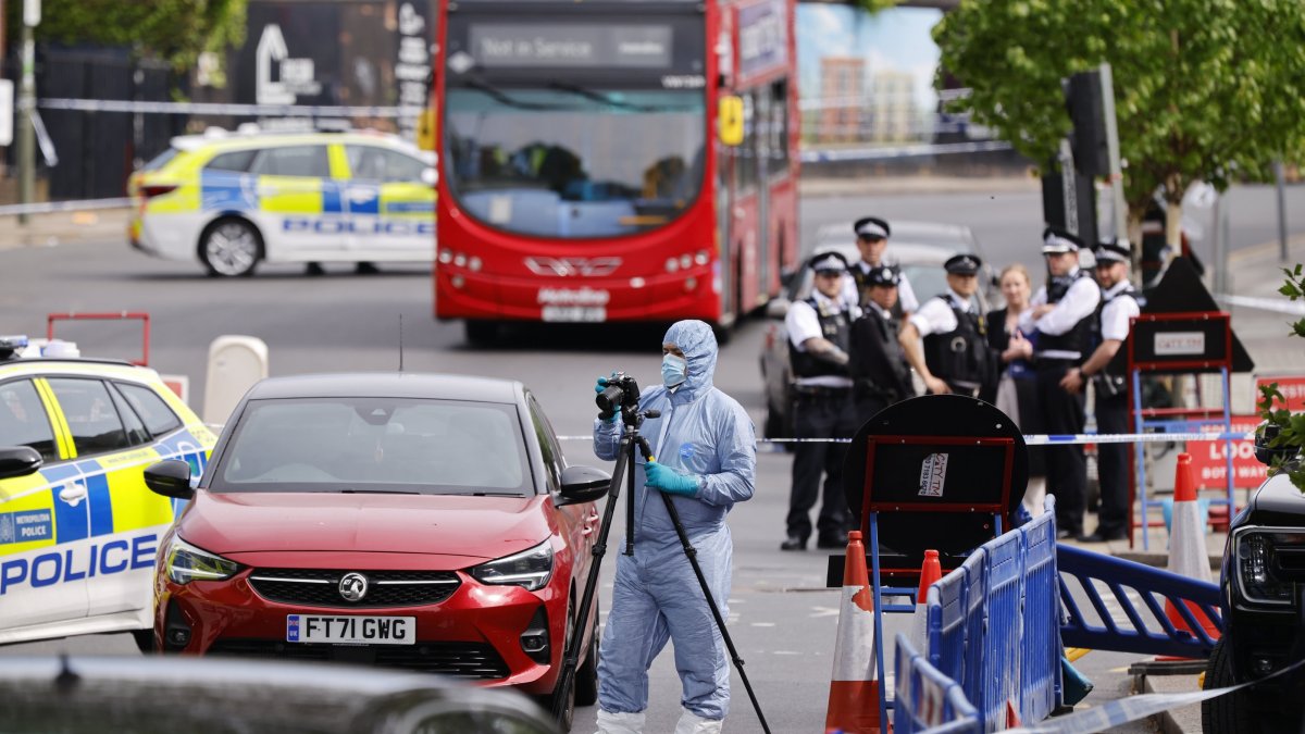 A forensic officer and police officers at the scene where two Jewish men are seriously injured after being stabbed in Golders Green, north London, Britain, April 29, 2026. (EPA Photo)