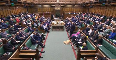 A video grab from footage broadcast by the U.K. Parliament's Parliamentary Recording Unit (PRU) shows lawmakers taking part in a debate, the House of Commons, London, U.K., April 28, 2026. (AFP Photo)