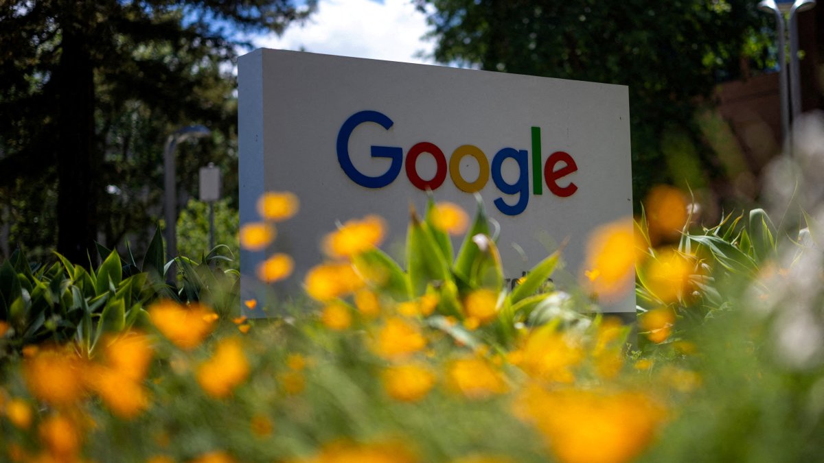 A Google logo is seen at a company research facility in Mountain View, California, U.S., May 13, 2025. (Reuters Photo)