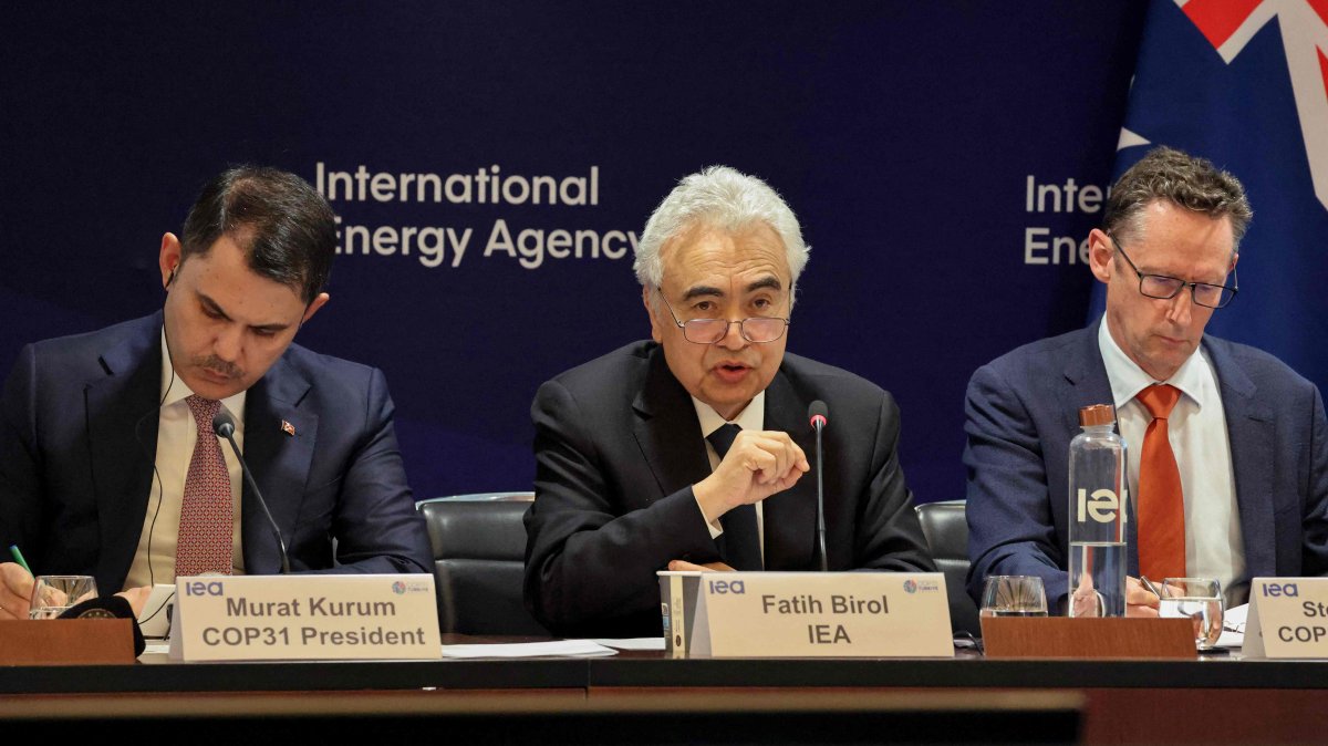 (From L-R) Environment, Urbanization and Climate Change Minister and COP31 President-designate Murat Kurum, International Energy Agency (IEA) Executive Director Fatih Birol and Australian Ambassador to the Organisation for Economic Co-operation and Development (OECD) and President of Negotiations for COP31 Stephen Jones take part in a conference on energy transition, Paris, France, April 30, 2026. (AFP Photo)
