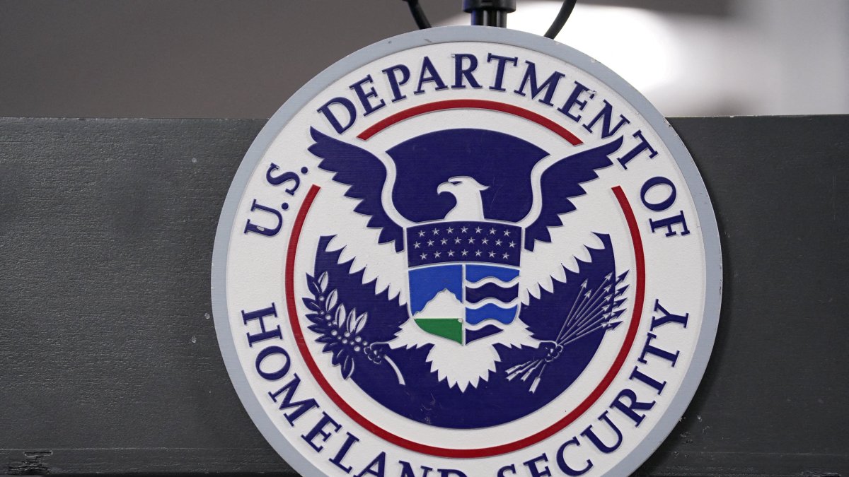 The U.S. Department of Homeland Security seal is displayed at the FEMA National Response Coordination Center in Washington, D.C., U.S., Jan. 24, 2026. (Reuters File Photo)