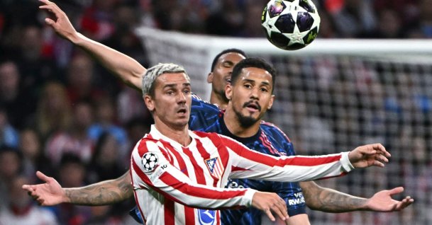 Arsenal's Gabriel Magalhaes (R) vies for the ball with Atletico Madrid's Antoine Griezmann during their UEFA Champions League semifinal first leg match, in Madrid, Spain, April 29, 2026. (AFP Photo)