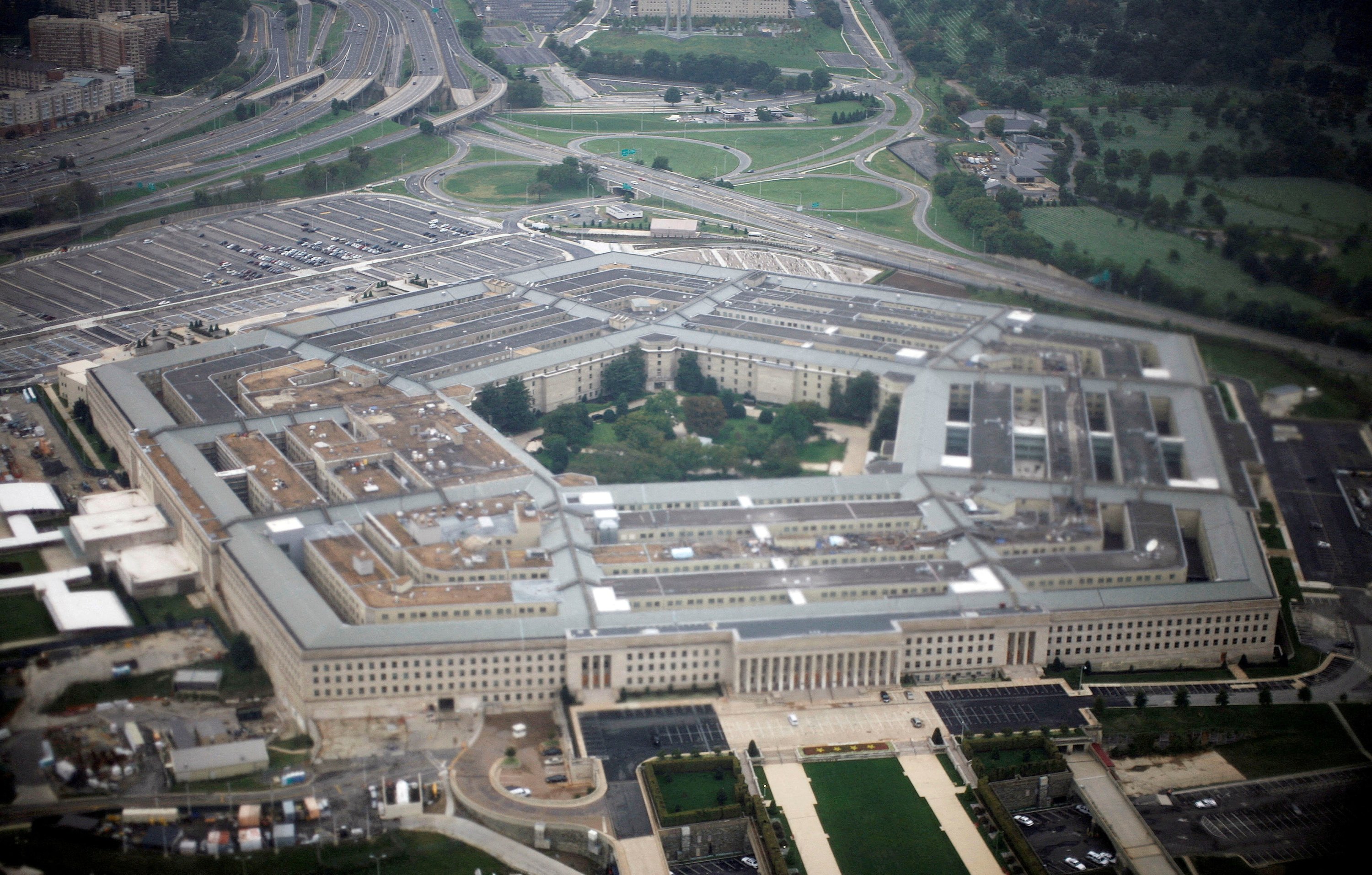 US military partners with tech firms to expand AI use in operations