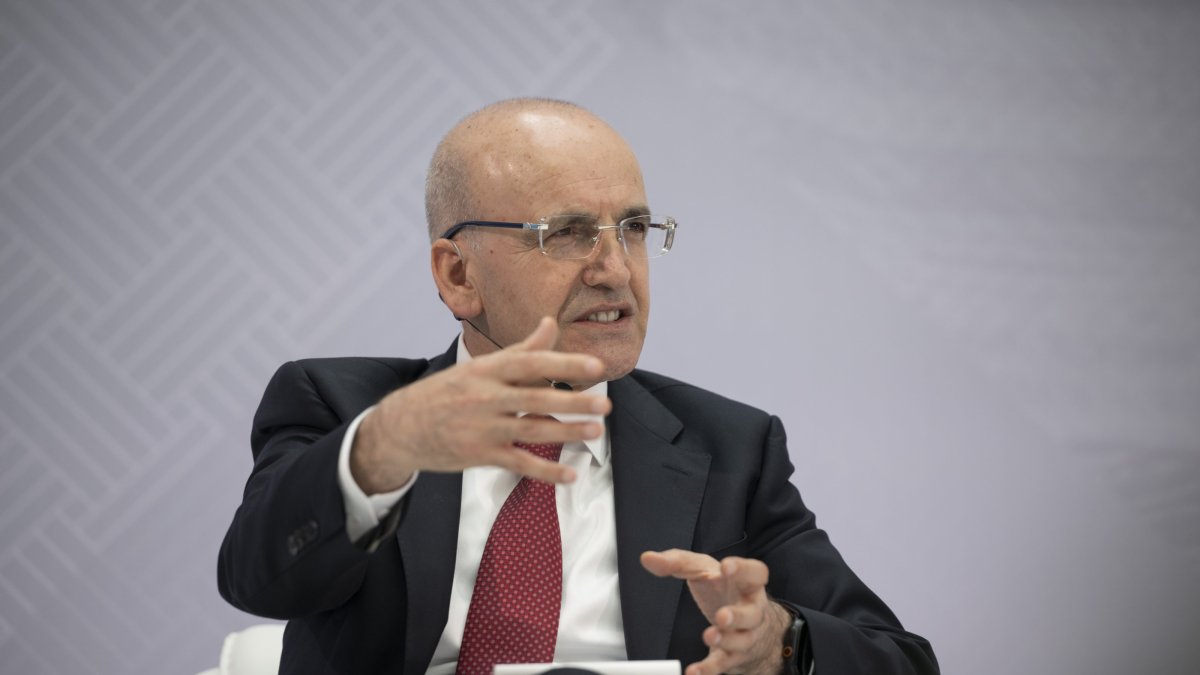 Treasury and Finance Minister Mehmet Şimşek speaks at a panel on the sidelines of the IMF-World Bank Spring Meetings, Washington, U.S., April 17, 2026. (AA Photo)