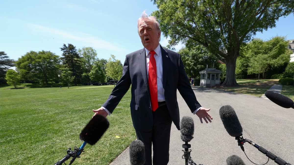 U.S. President Donald Trump speaks to reporters as he departs the White House in Washington, D.C., U.S., May 1, 2026. (Reuters Photo)