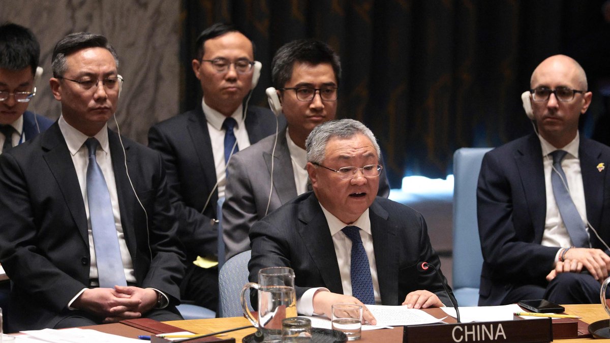 Fu Cong, China's permanent representative to the UN, speaks during a United Nations Security Council meeting regarding the situation in the Middle East, April 7, 2026. (AFP File Photo)