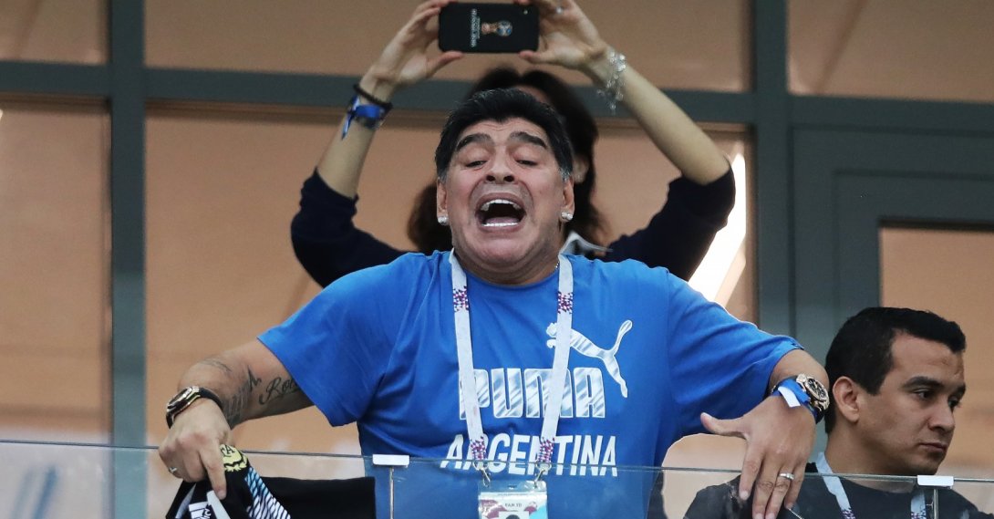 Diego Maradona shouts during the 2018 FIFA World Cup Russia group D match between Argentina and Croatia at Nizhniy Novgorod Stadium, Nizhniy Novgorod, Russia, June 21, 2018. (Getty Images Photo)