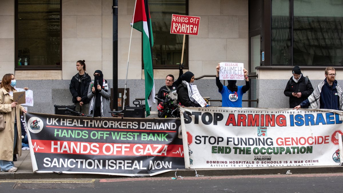 Starmer says UK might ban some pro-Palestinian marches