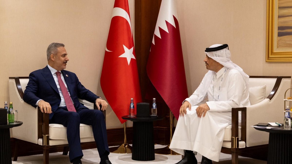 Foreign Minister Hakan Fidan meets with Qatar’s Prime Minister and Foreign Minister Sheikh Mohammed bin Abdulrahman Al Thani on the sidelines of the 23rd Doha Forum held in Doha, Qatar, Dec. 6, 2025. (AA File Photo)