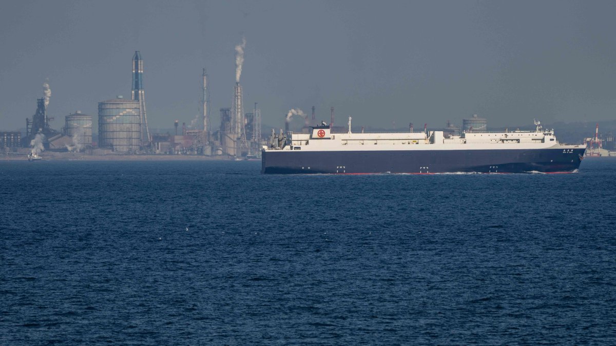 Japan receives 1st Russian oil cargo since Iran war: Reports