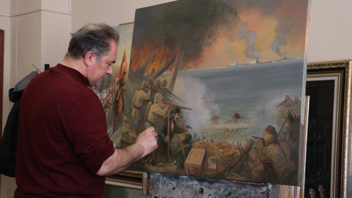 Şakir Şeyihoğlu depicts Trabzon's history on canvas through Ottoman and Republican-era paintings using the Chinese ink technique, Trabzon, Türkiye, May 2, 2026. (AA Photo)