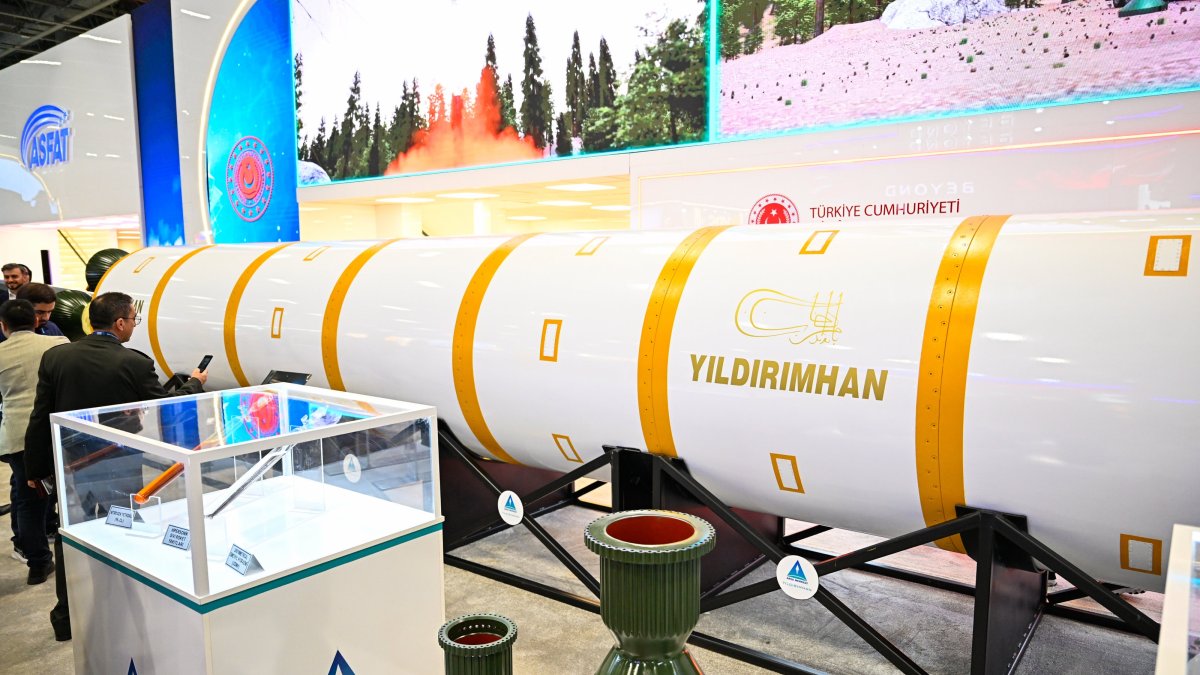 A general view of Türkiye's first intercontinental ballistic missile (ICBM), named "Yıldırımhan," debuted during the SAHA 2026 defense expo, Istanbul, Türkiye, May 5, 2026. (AA Photo)