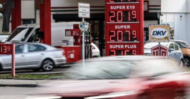 A display shows fuel prices in euros at a petrol station in Berlin, Germany, April 16, 2026. (EPA Photo)