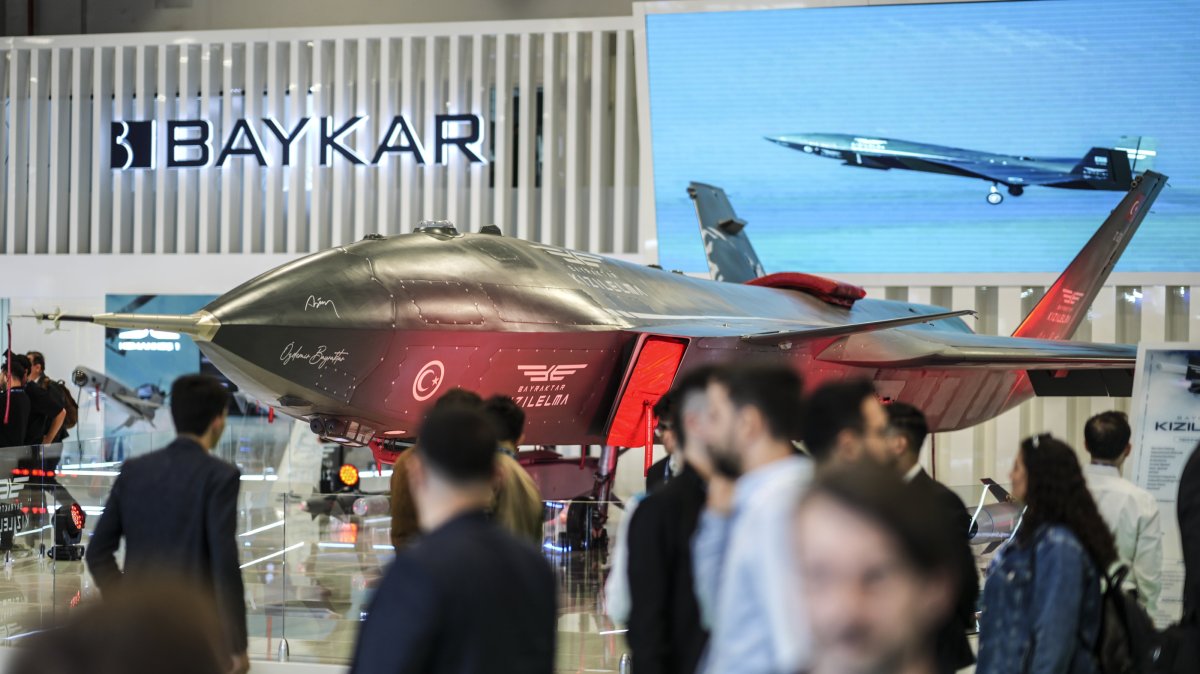 The Bayraktar Kızılelma unmanned combat aircraft is on display at the SAHA 2026 defense fair, Istanbul, Türkiye, May 5, 2026. (AA Photo)