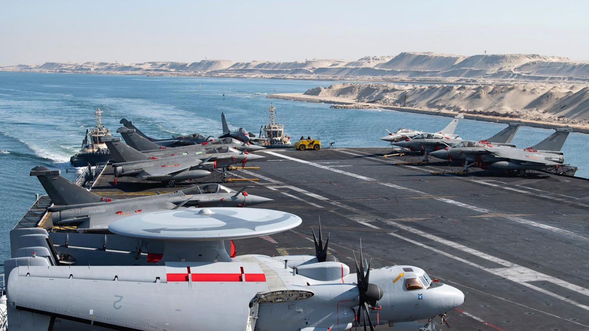 France deploys aircraft carrier for possible Hormuz mission
