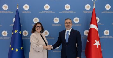 Foreign Minister Hakan Fidan and European Commissioner for the Mediterranean Dubravka Suica shake hands as they meet in Ankara, May 6, 2026. (DHA Photo)