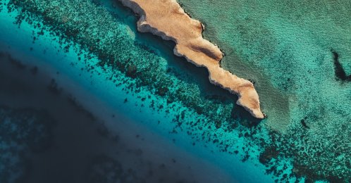Clear waters and untouched islands in the Red Sea, Jeddah, Saudi Arabia. (Shutterstock Photo)
