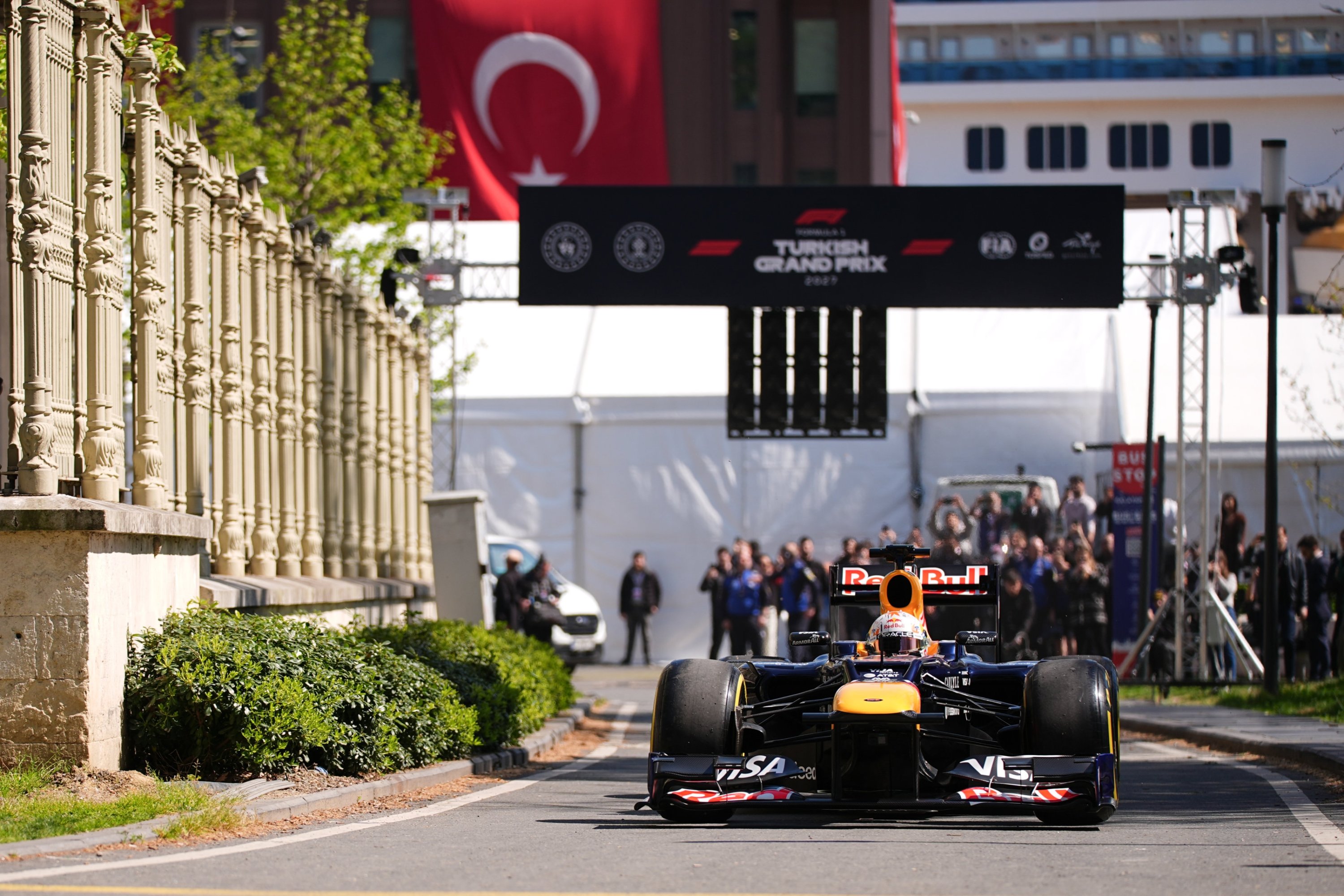 Istanbul back on radar as F1 weighs 2026 calendar contingency plan