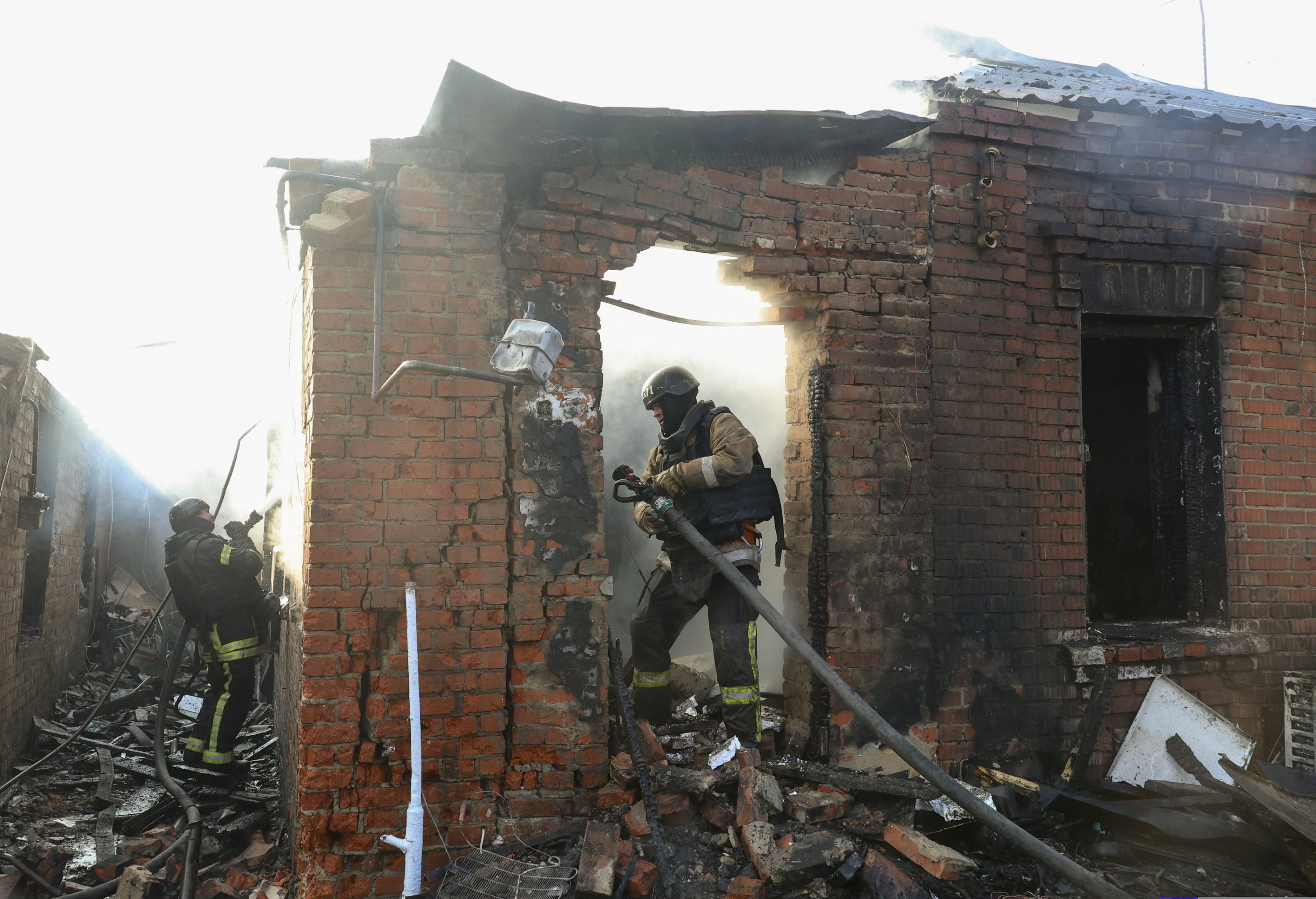 Russia-Ukraine cease-fires in limbo as both report intense attacks