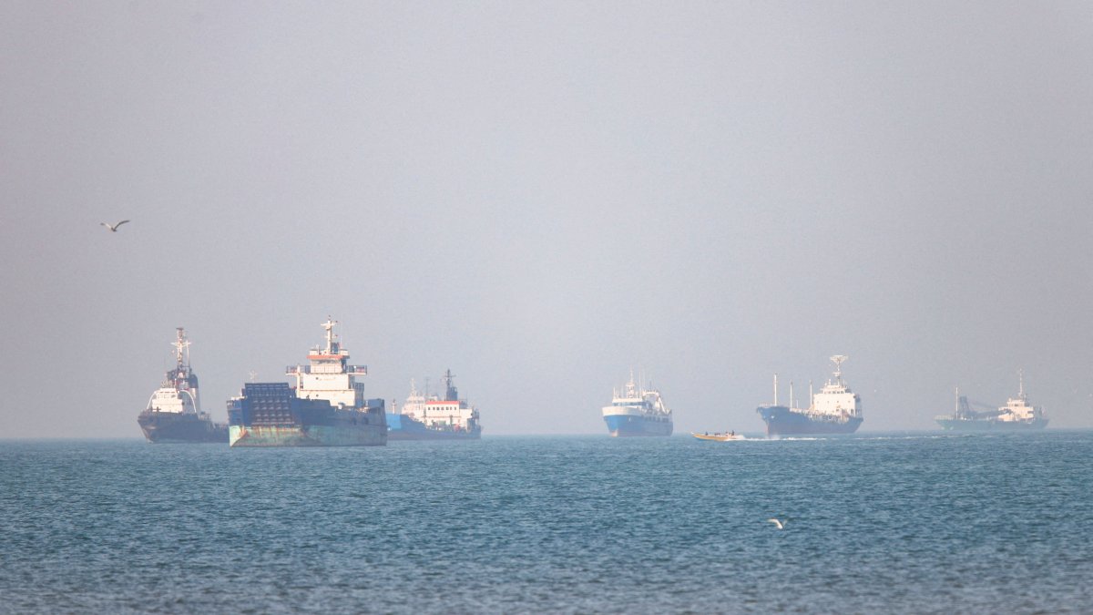 Vessels in the Strait of Hormuz near Bandar Abbas, Iran, May 4, 2026. (Reuters Photo)