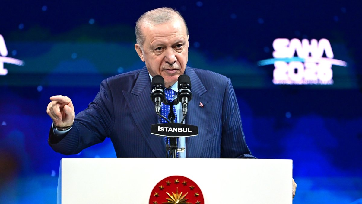 President Recep Tayyip Erdoğan speaks at the SAHA 2026 International Defense, Aviation and Space Industry Fair in Istanbul, Türkiye, May 8, 2026. (AA Photo)