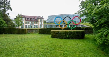 Olympic rings in front of the International Olympic Committee (IOC), during an Executive Board meeting at the Olympic House, Lausanne, Switzerland, May 6, 2026. (Reuters Photo)