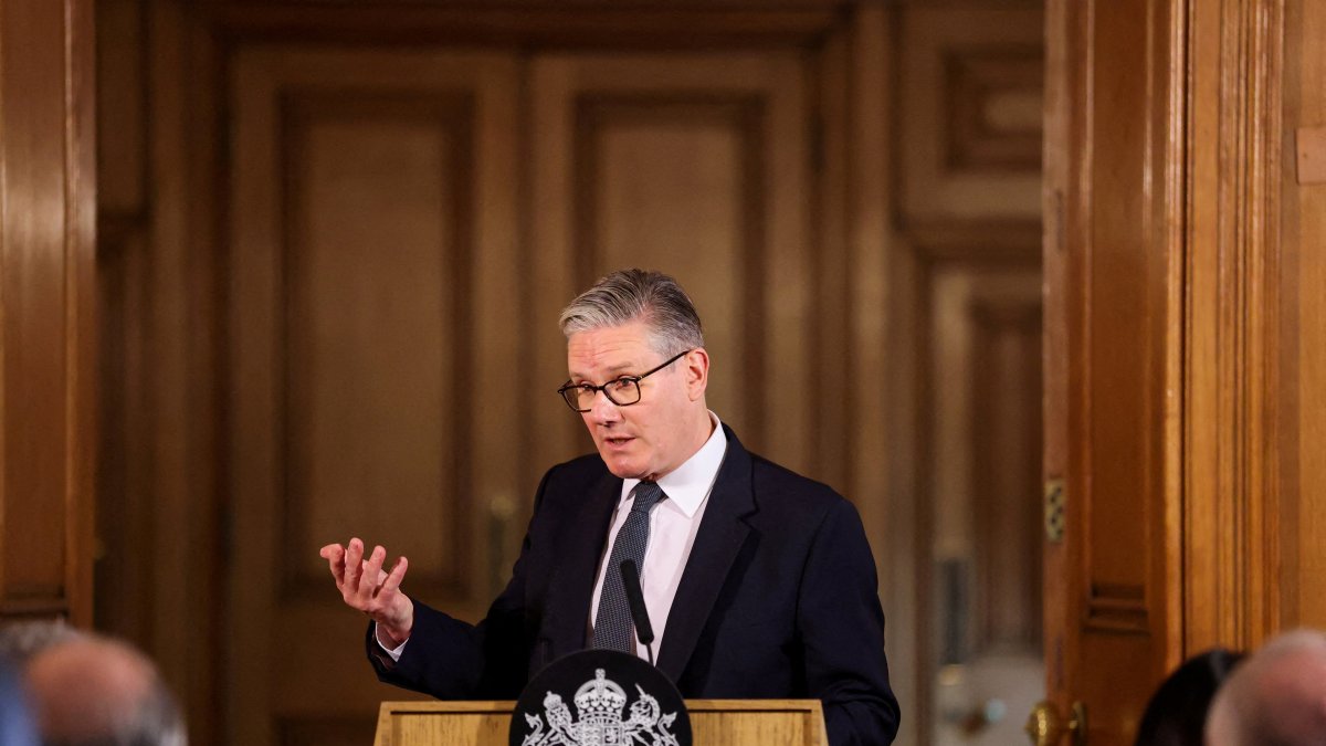 Britain's Prime Minister Keir Starmer speaks during a meeting with leaders from across society at Downing Street in central London, May 5, 2026. (AFP Photo)