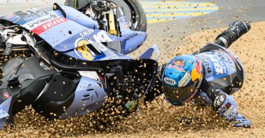 BK8 Gresini Racing MotoGP's Spanish rider Alex Marquez crashes out of the Moto GP Grand Prix of France, Le Mans, France, May 10, 2026. (AFP Photo)