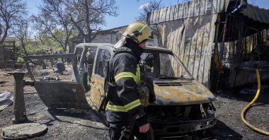 Ukrainian rescuers work at the site of a Russian strike on a residential area amid the ongoing Russian invasion, Kharkiv, Ukraine, May 7, 2026. (EPA Photo)