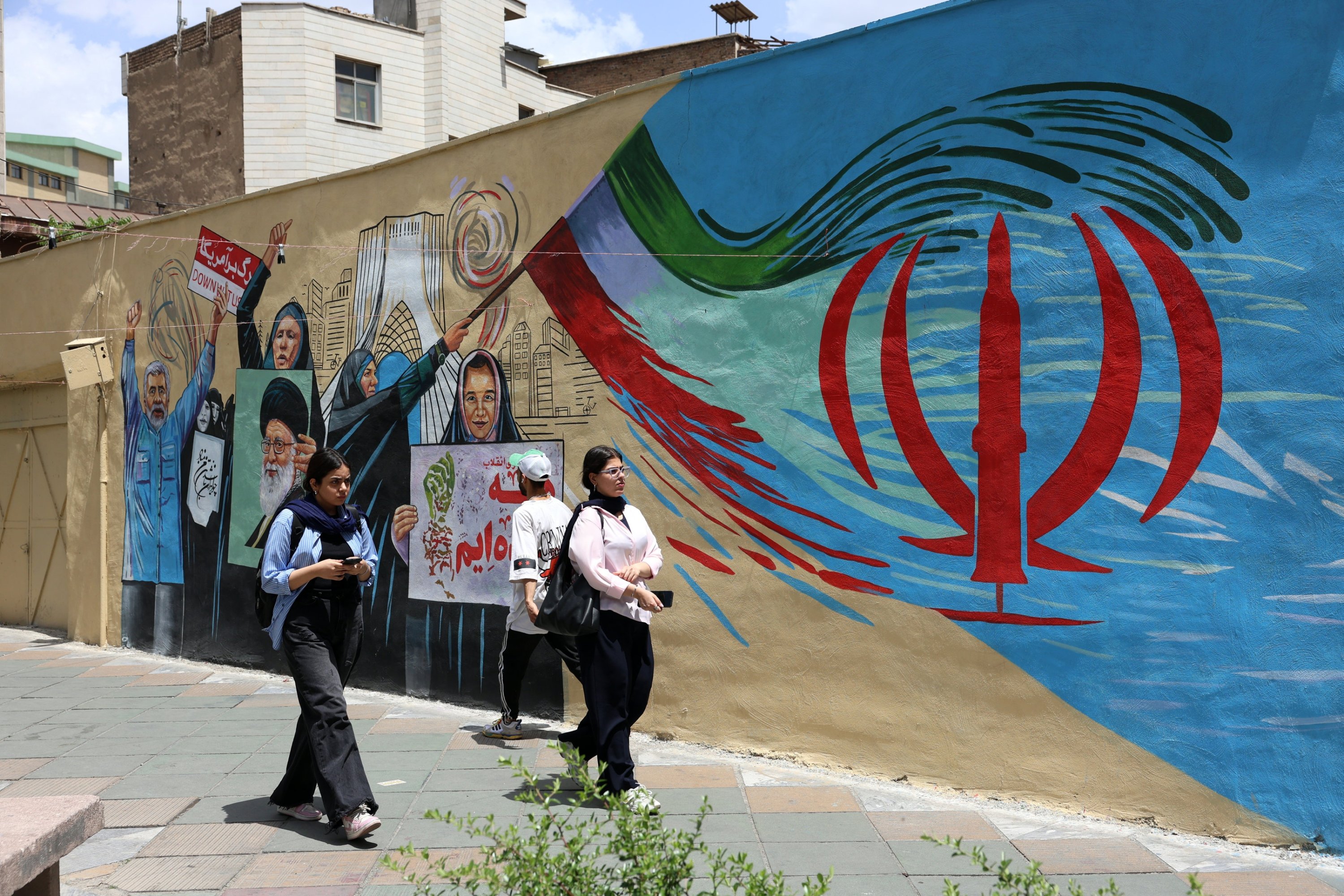 Iran threatens to enrich weapons-grade uranium if attacked again