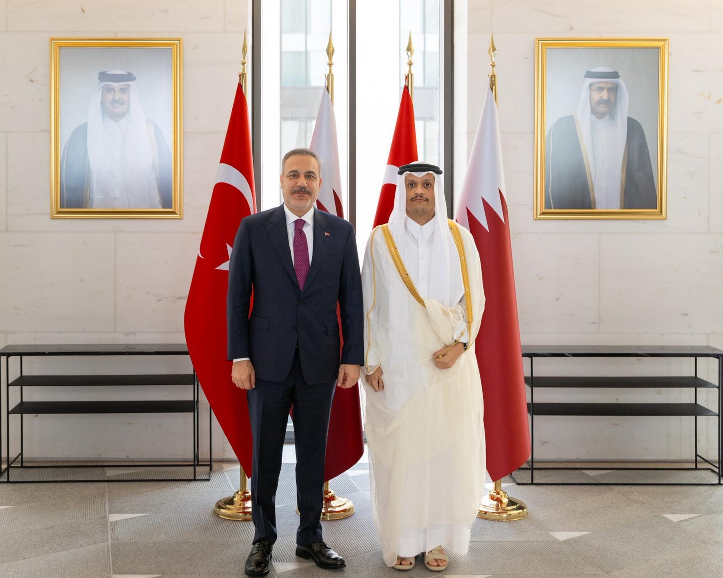 Türkiye calls for prevention to a return to war on Iran