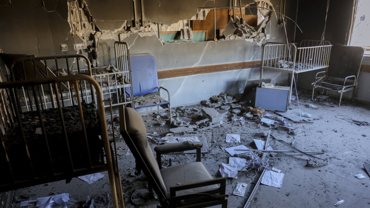 The interior of Kamal Adwan Hospital shows extensive damage after Israeli attacks, Gaza, Jan. 20, 2025. (AFP File Photo)