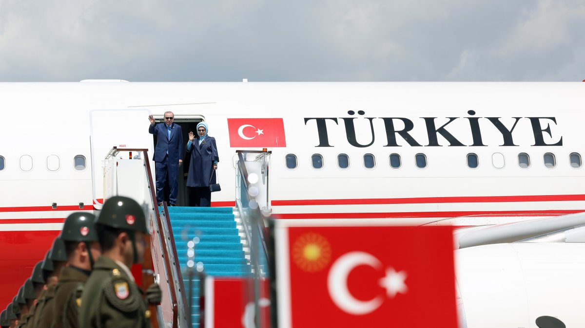 President Recep Tayyip Erdoğan and first lady Emine Erdoğan depart for Kazakhstan from Esenboğa Airport, Ankara, Türkiye, May 13, 2026. (AA Photo)