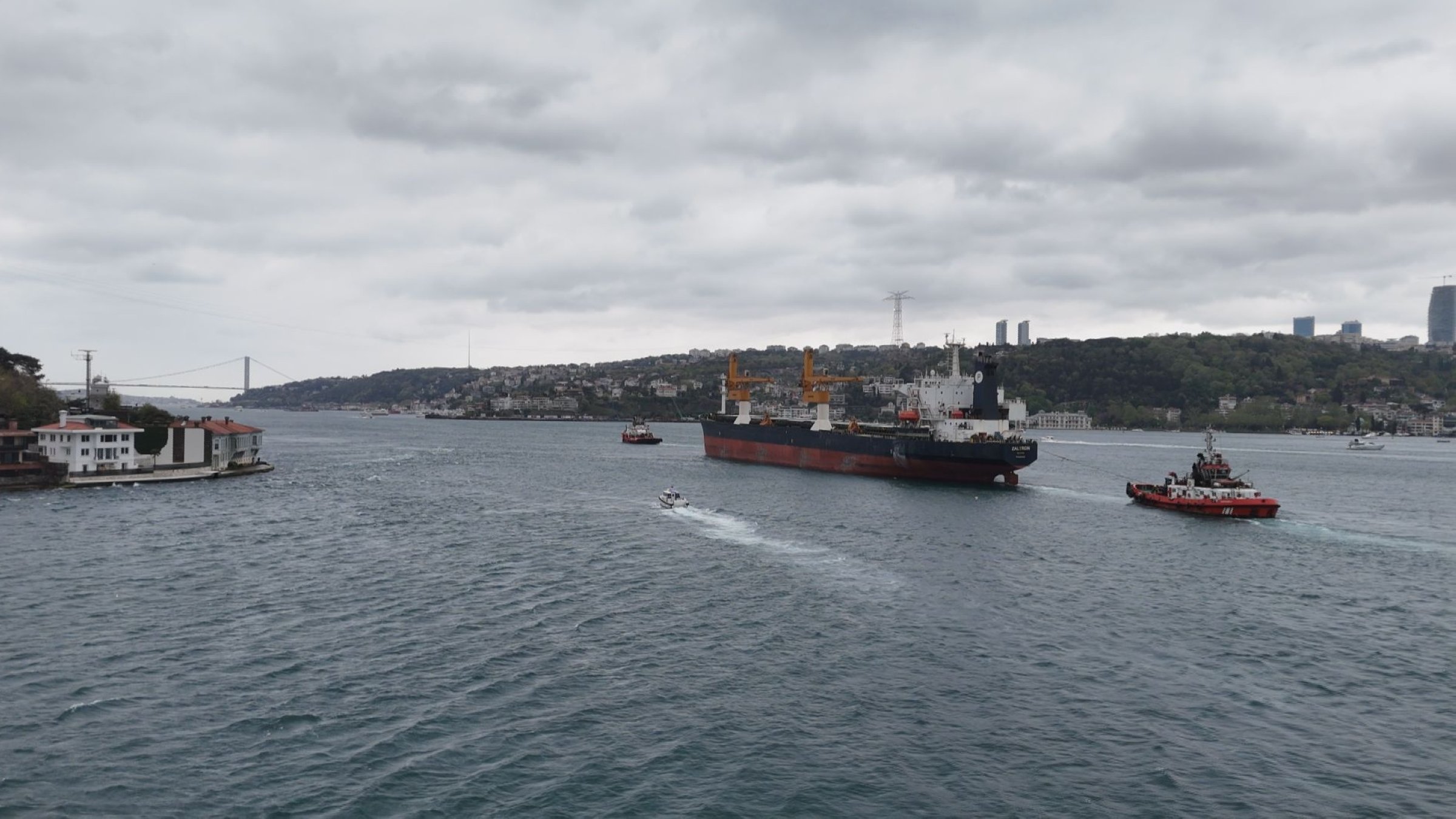 A tanker sails in the Bosphorus, Istanbul, Türkiye, May 6, 2026. (DHA Photo)