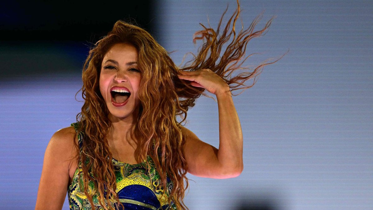 Colombian singer Shakira performs during a free concert at Copacabana beach in Rio de Janeiro, Brazil, May 2, 2026. (AFP Photo)