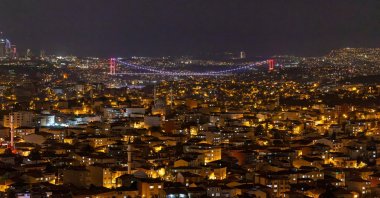 An aerial view of a bridge and residential apartment blocks, Istanbul, Türkiye, Oct. 21, 2025. (Reuters Photo)