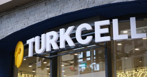 The Turkcell logo is seen on a store, Istanbul, Türkiye, Oct. 5, 2024. (Shutterstock Photo)