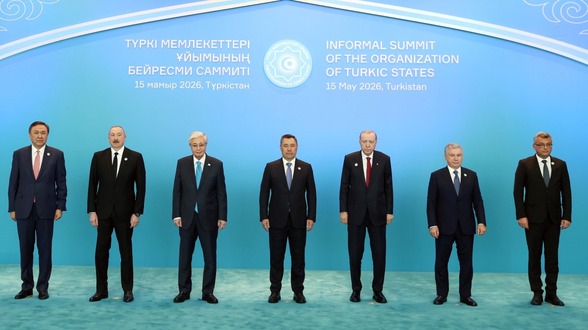 President Recep Tayyip Erdoğan and leaders of Organization of Turkic States (OTS) members pose for a family photo during an OTS summit, Turkistan, Kazakhstan, May 15, 2026. (AA Photo)