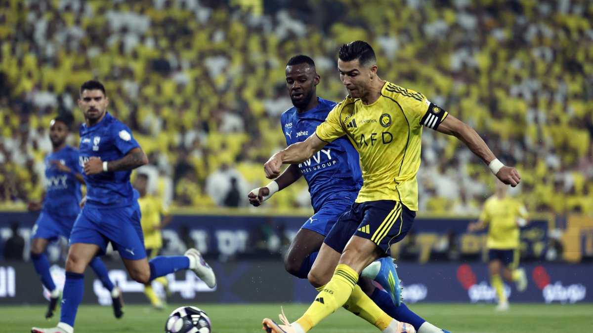 Al Nassr's Cristiano Ronaldo shoots at goal during the Saudi Pro League match against Al Hilal at Al Awwal Park, Riyadh, Saudi Arabia, May 12, 2026. (Reuters Photo)