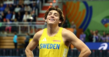 Sweden's Armand Duplantis celebrates winning the World Indoor Championships men's pole vault final at Kujawsko-Pomorska Arena, Torun, Poland, March 21, 2026. (Reuters Photo)