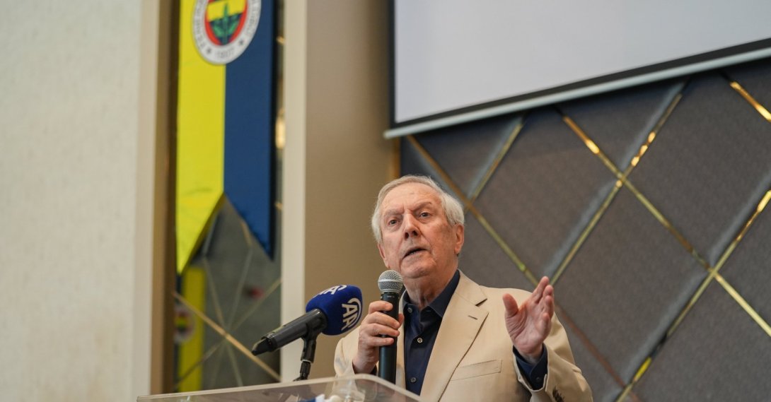 Fenerbahçe presidential candidate Aziz Yıldırım speaks at an event organized by the Maltepe Fenerbahçe Supporters Association at the Maltepe Municipality Republic Cultural Center, Istanbul, Türkiye, May 15, 2026. (AA Photo)

