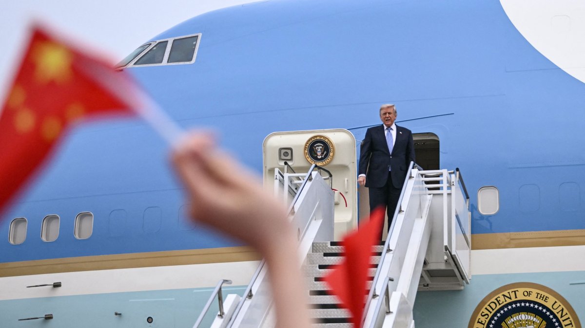 U.S. President Donald Trump boards Air Force One before he departs from Beijing Capital Airport, Beijing, China, May 15, 2026. (AFP Photo)