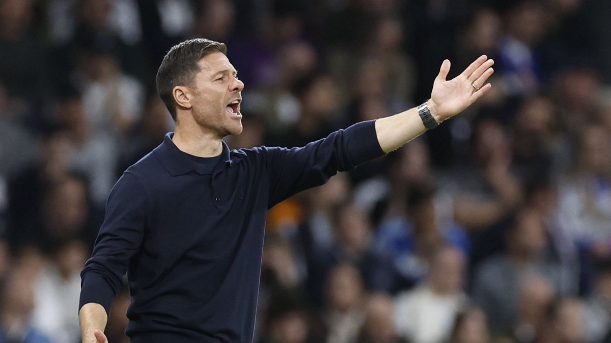 Chelsea hires Xabi Alonso as struggling Blues look to steady ship