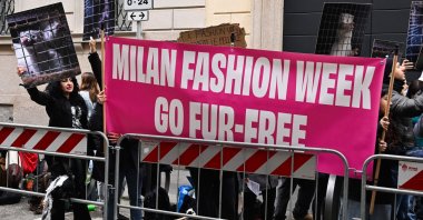 Protestors hold signs reading "Milan Fashion Week go fur-free" ahead of the Giorgio Armani womens's ready-to-wear Fall/Winter 2026 collection fashion show as part of the Milan Fashion Week, Milan, Italy March 1, 2026. (AFP Photo)