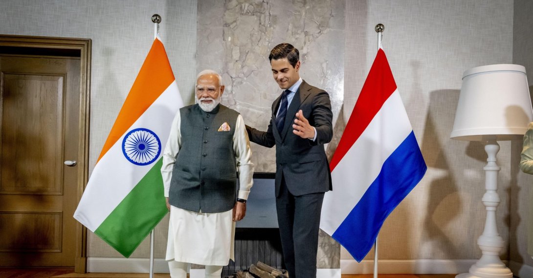 Dutch Prime Minister Rob Jetten (R) receives Indian Prime Minister Narendra Modi (L) at his official residence, the Catshuis, in The Hague, the Netherlands, May 16, 2026. (EPA Photo)